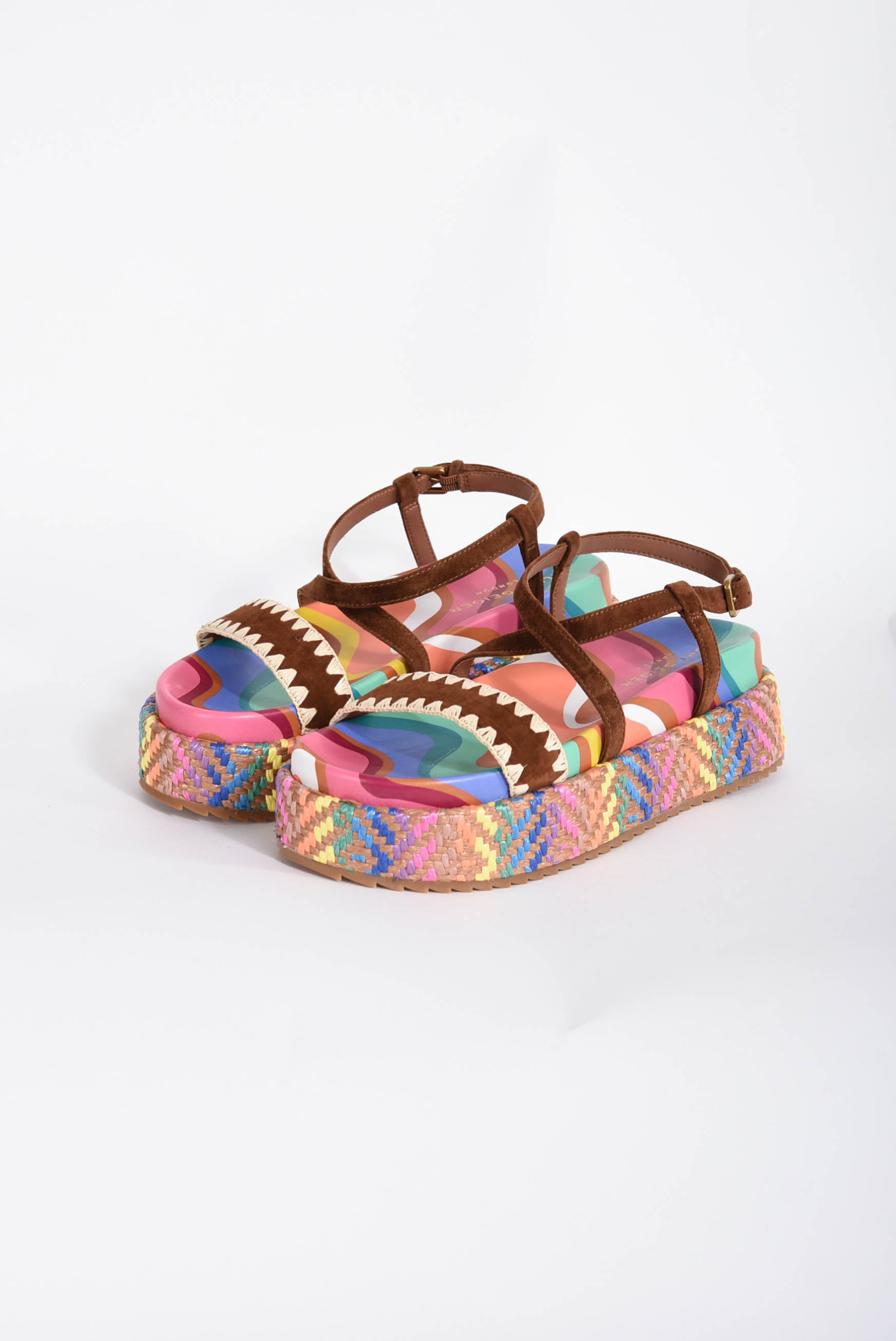 sandali bassi chelsea platform