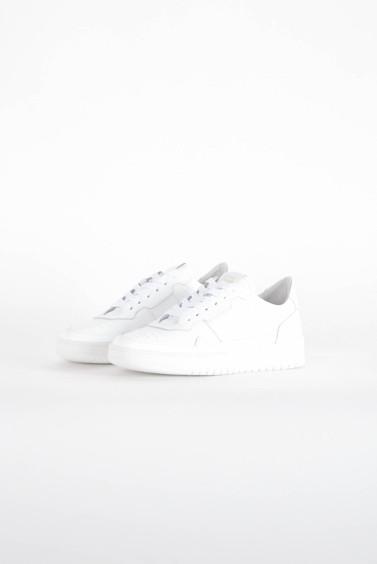 NATIONAL STANDARD Sneakers in pelle