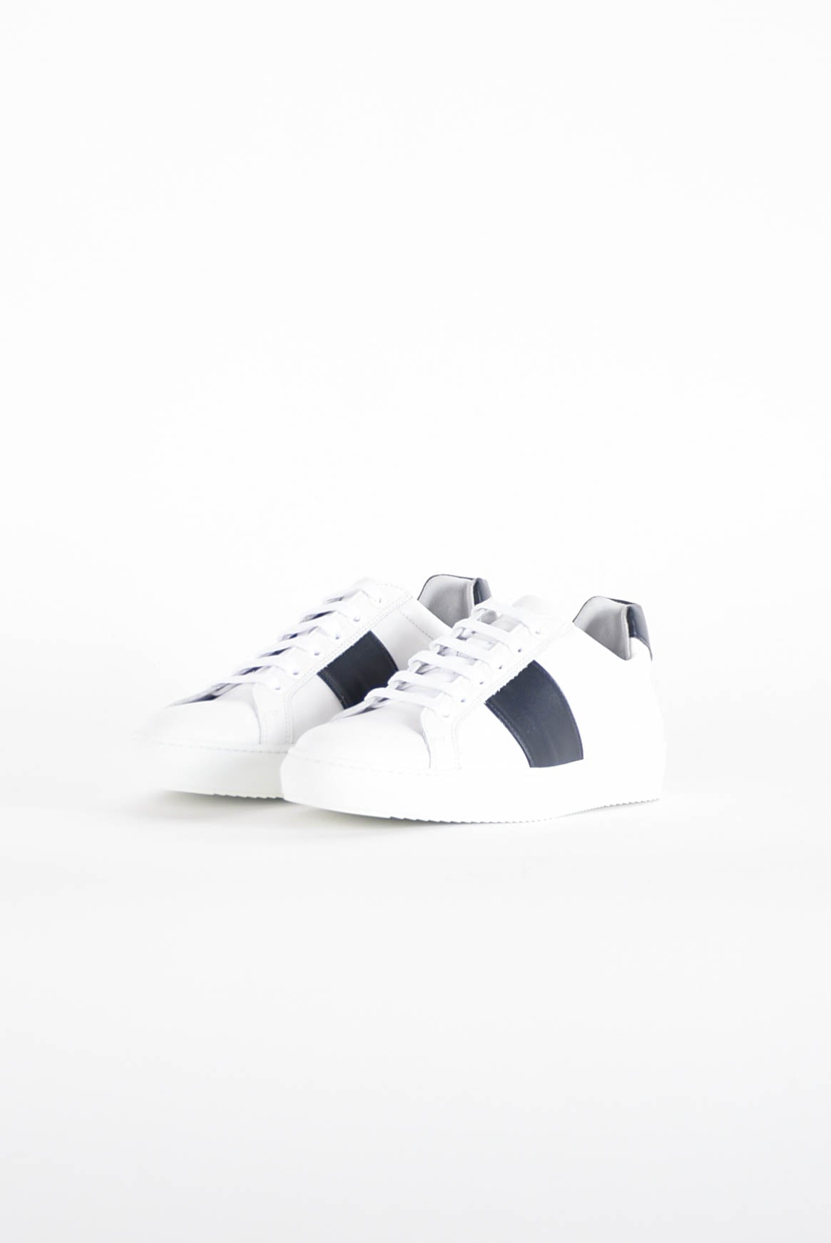 NATIONAL STANDARD Sneakers in pelle