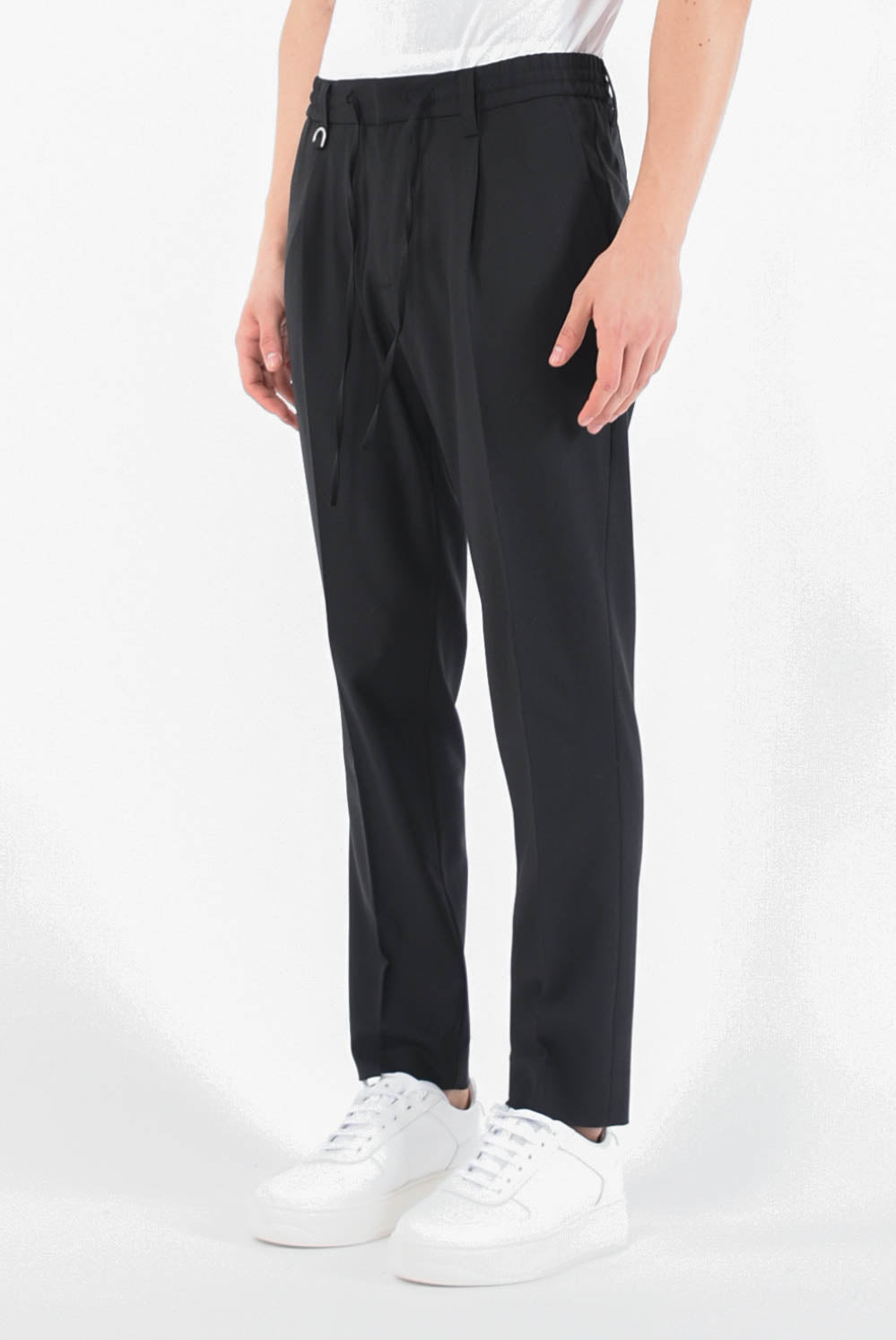 PAOLO PECORA Pantaloni jogger in fresco lana