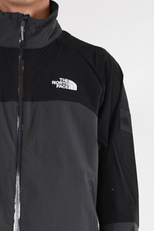 THE NORTH FACE Giubbino shell suit