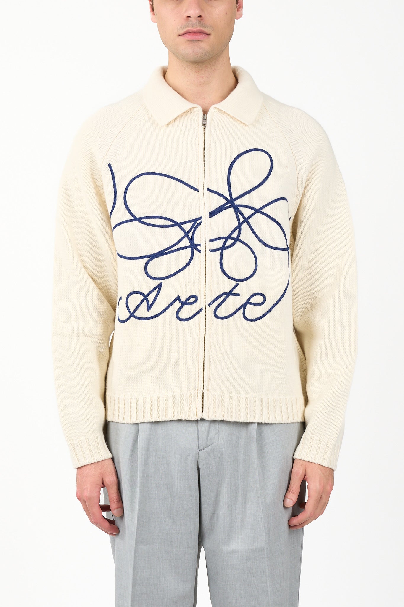 Cardigan flower logo