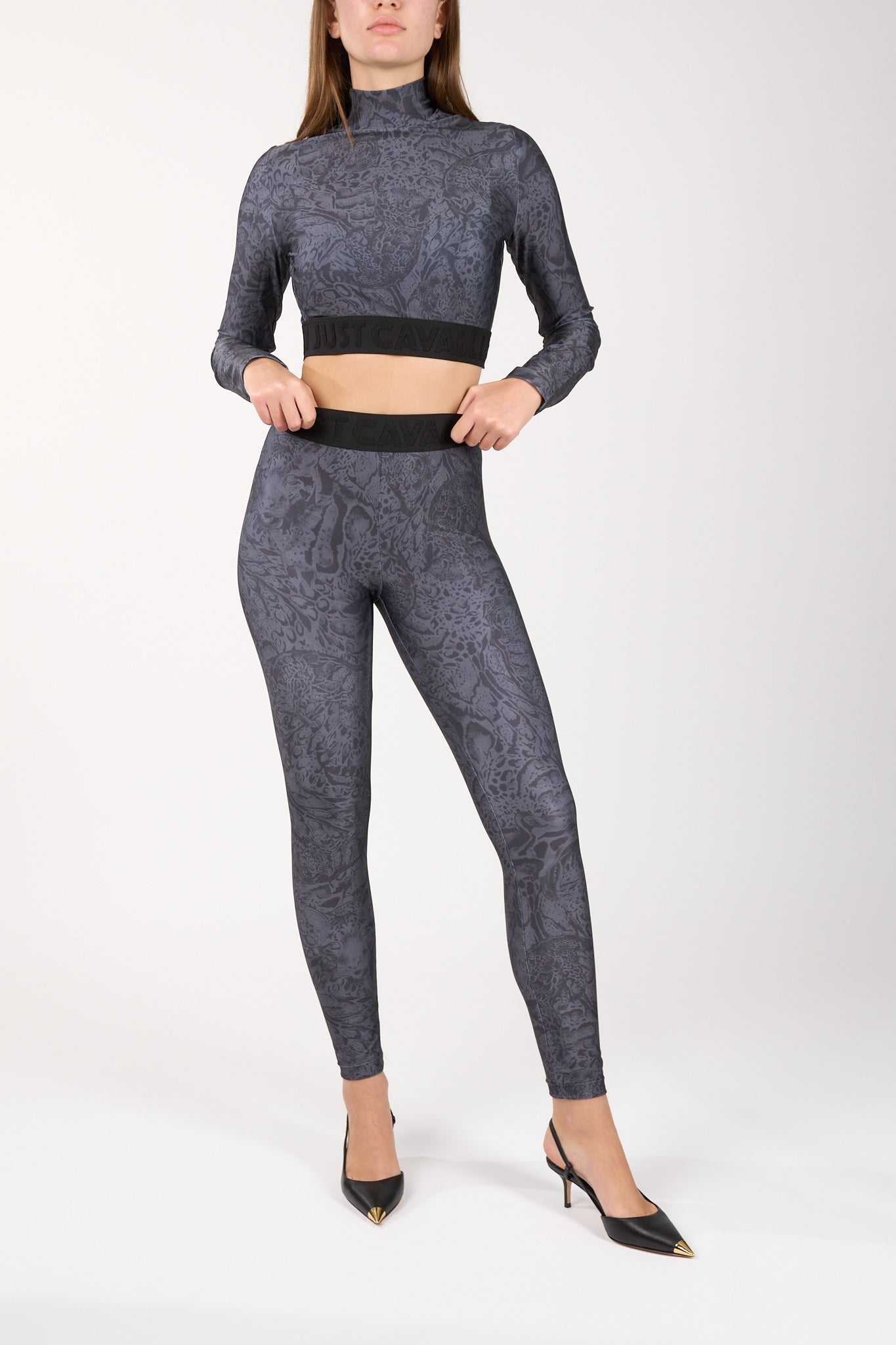 maglia crop in lycra stamapata