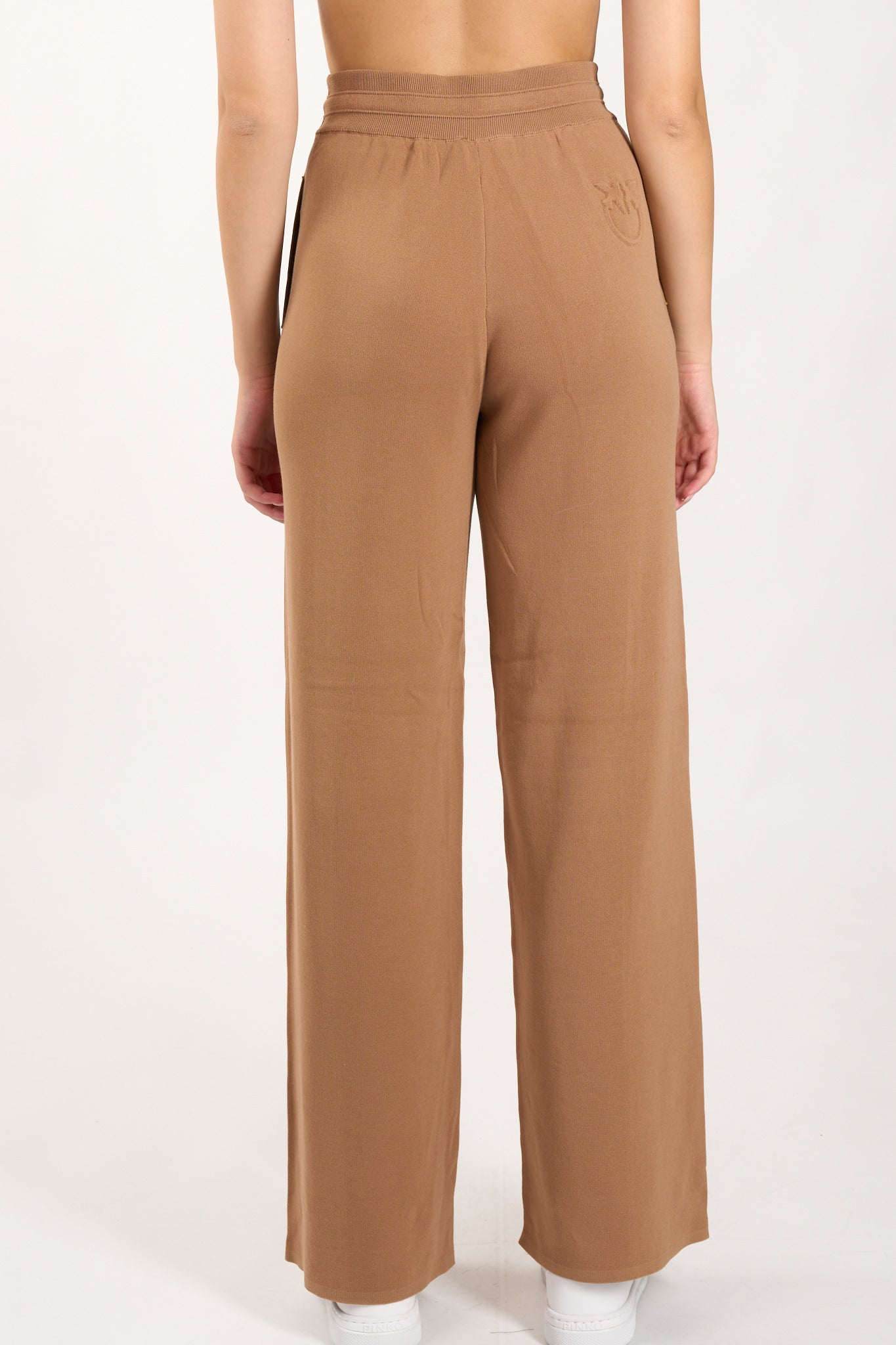 pantaloni jogger modello gardenia