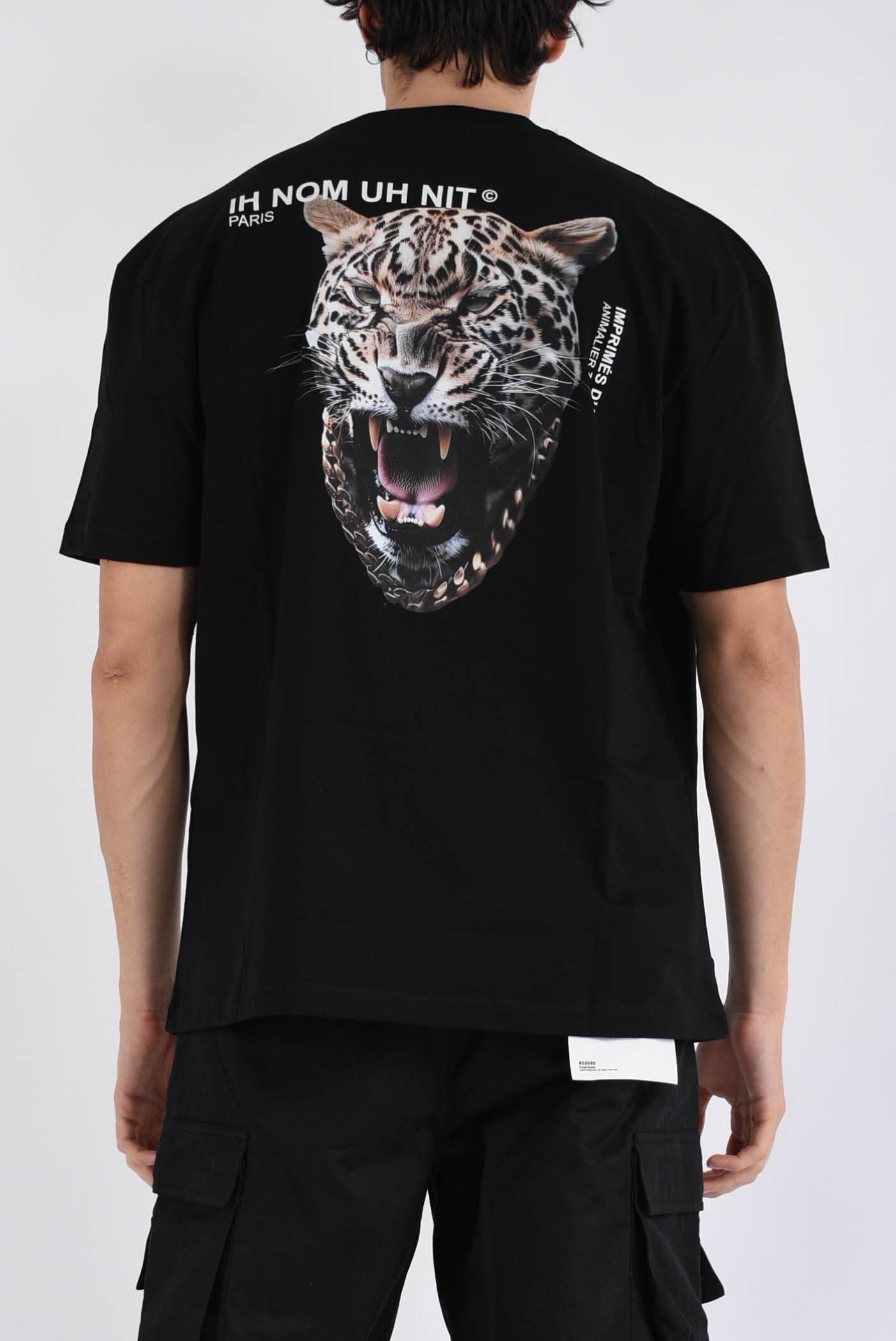 t-shirt leopard graphic