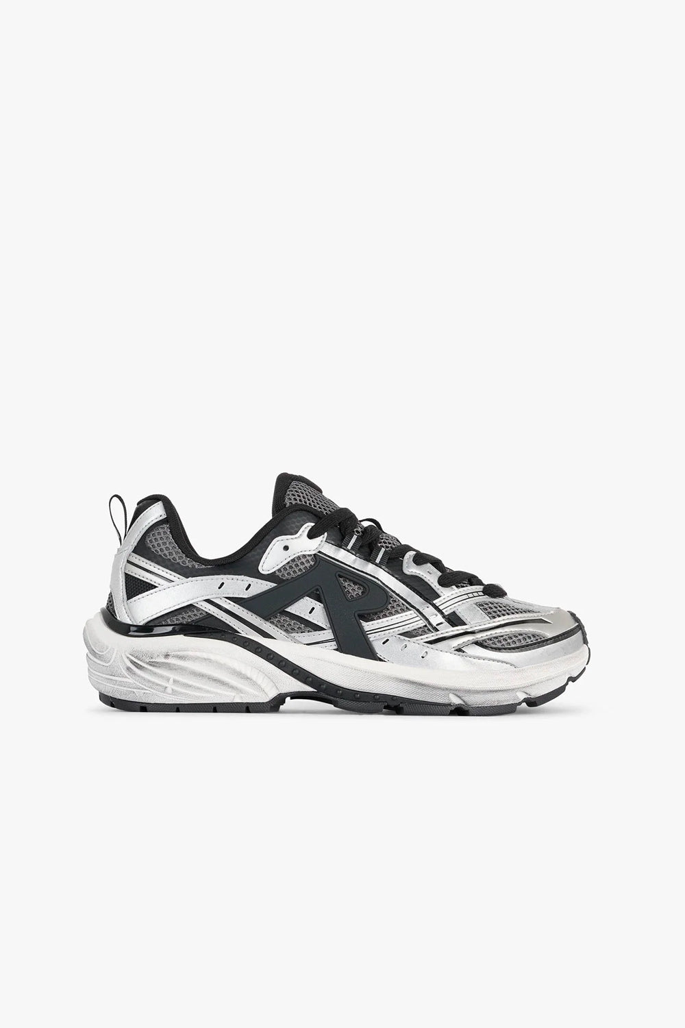 sneakers storm runner