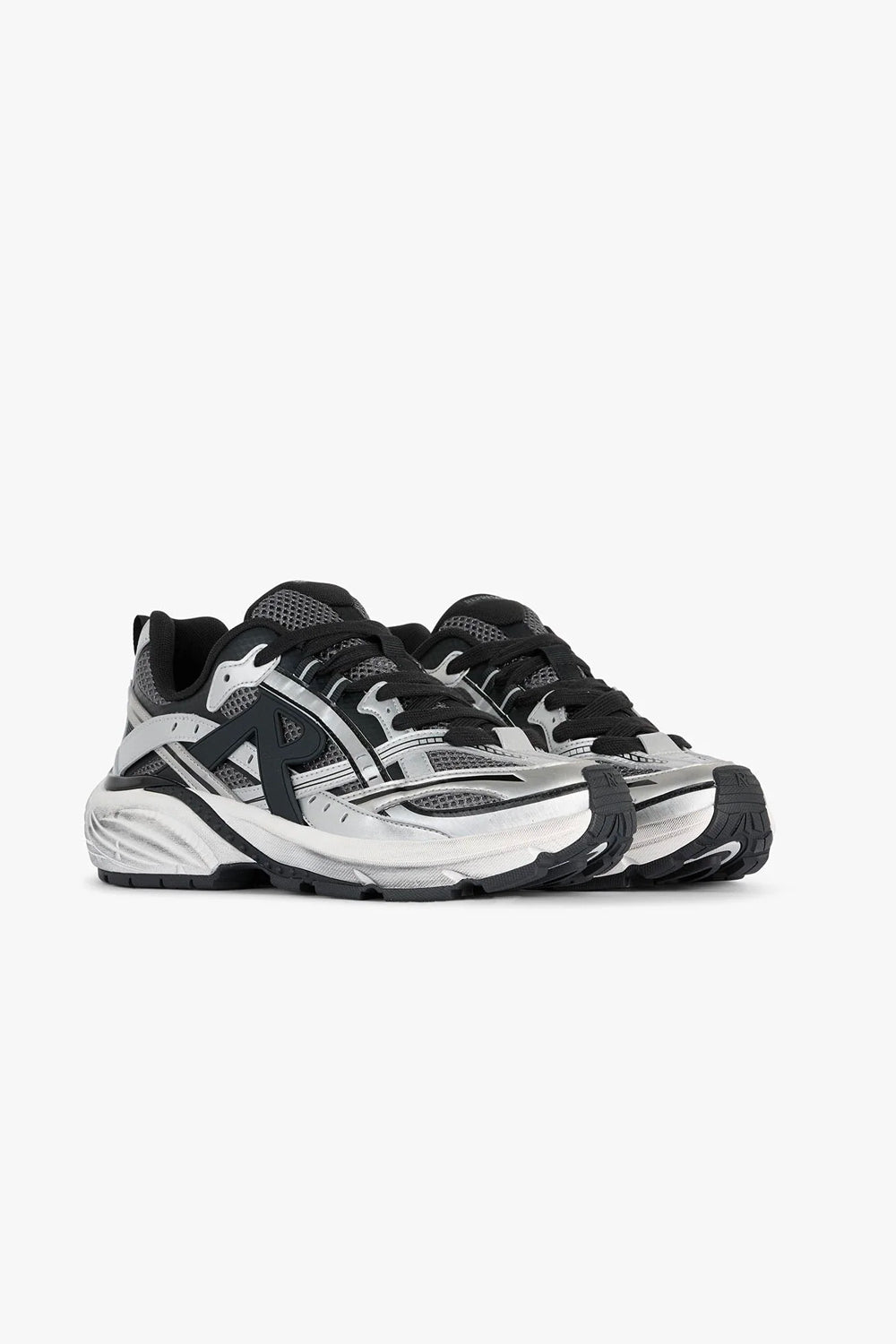 sneakers storm runner