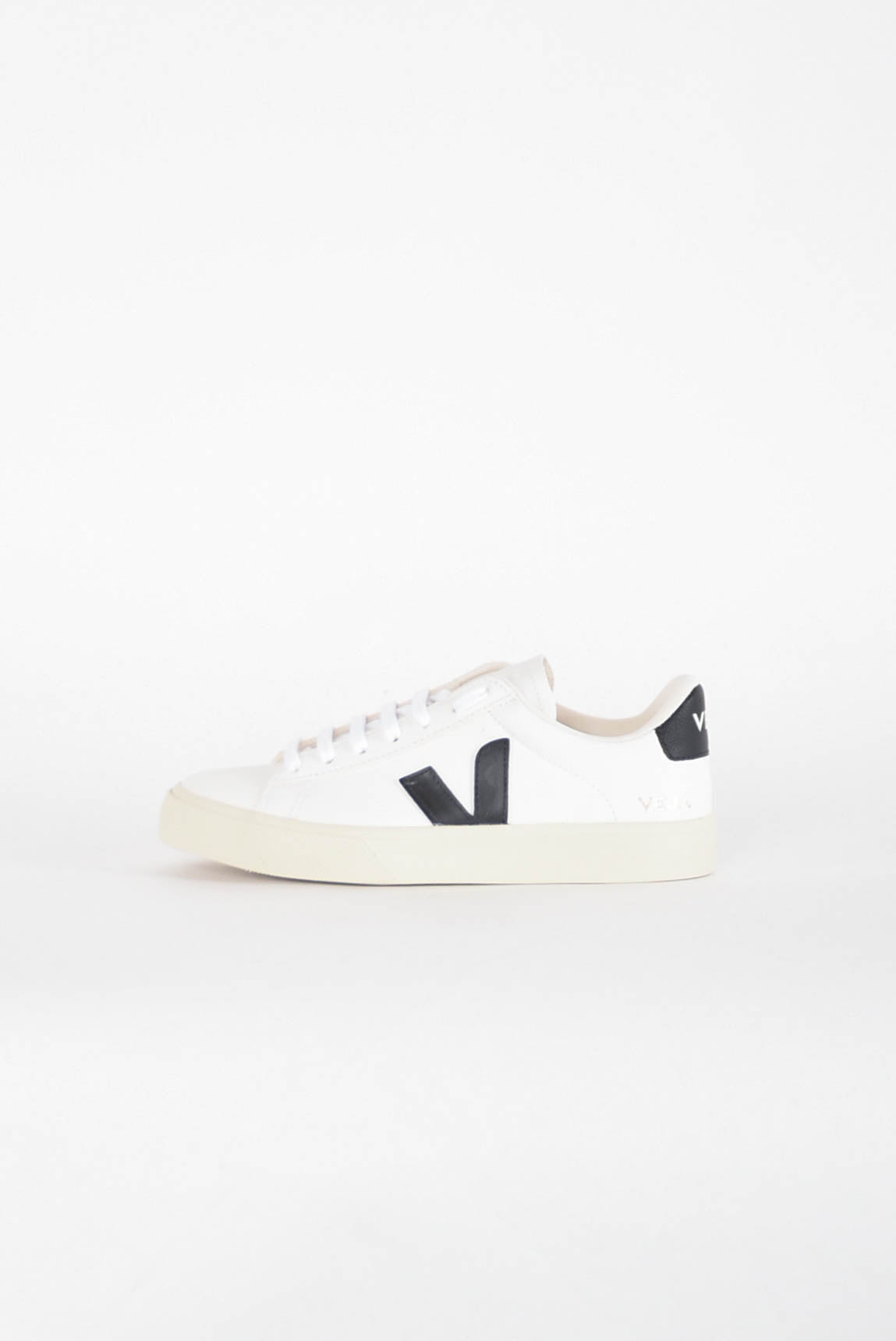 VEJA sneakers in pelle modello campo