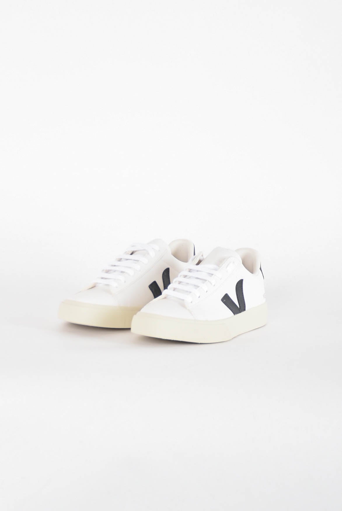 VEJA sneakers in pelle modello campo