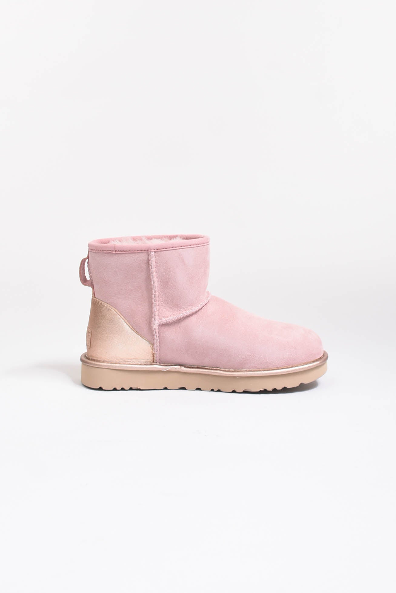 UGG classic mini II shine shell boots